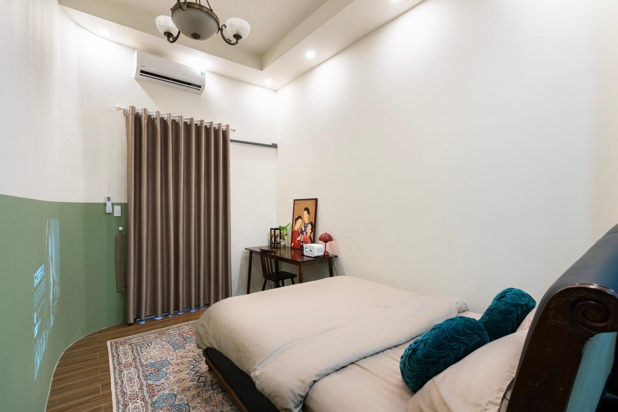 A Little Saigon Hotel - Bui Vien Walking Street Ho Chi Minh City Exterior photo